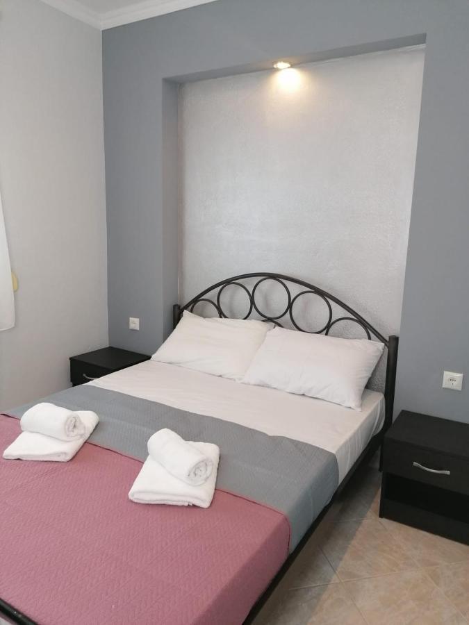 Aurora Home Nea Kallikrateia Kültér fotó