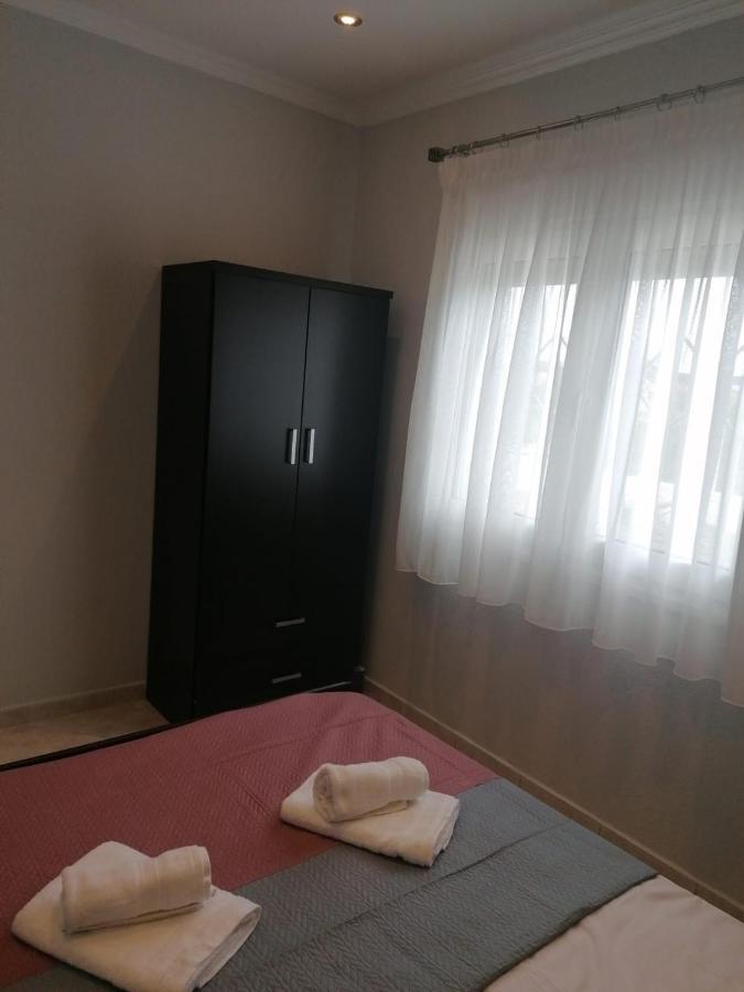 Aurora Home Nea Kallikrateia Kültér fotó