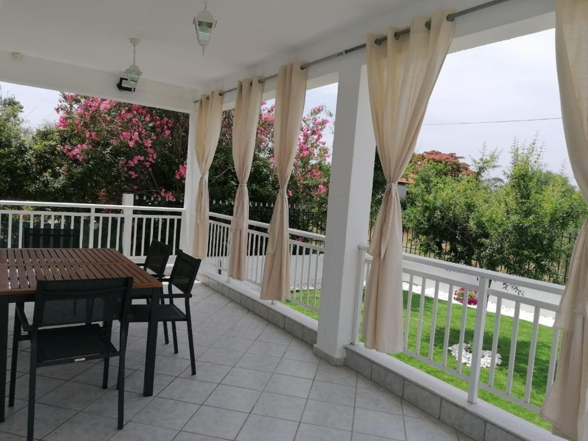 Aurora Home Nea Kallikrateia Kültér fotó