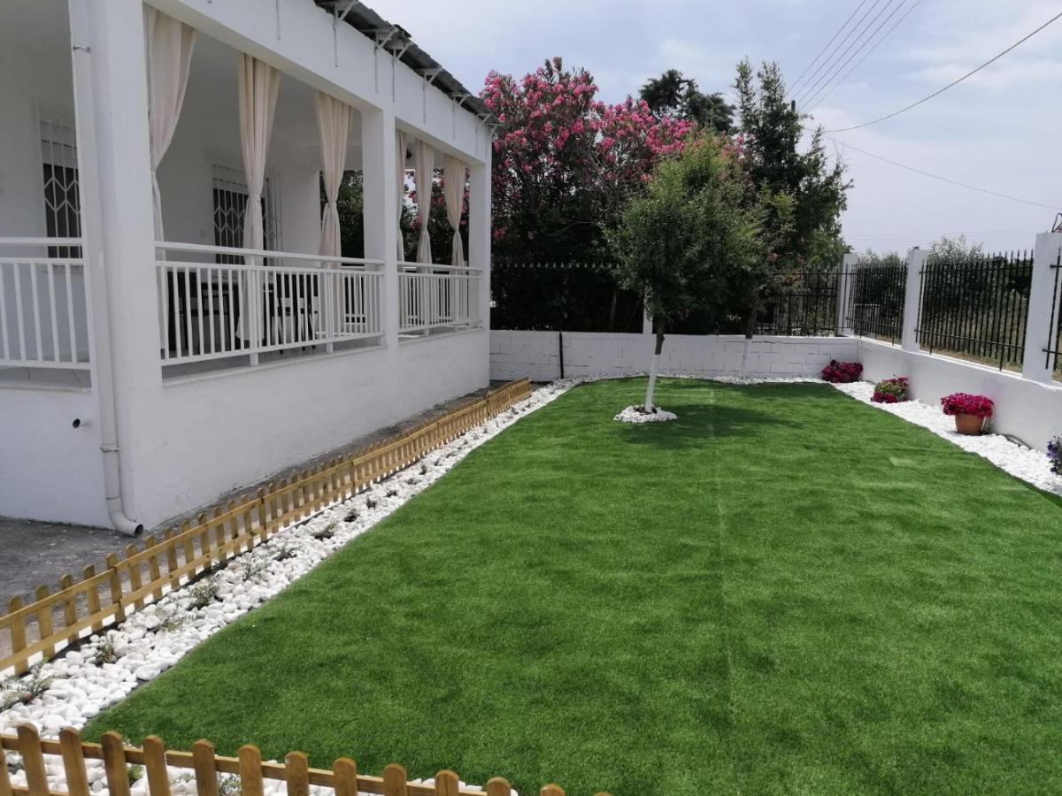 Aurora Home Nea Kallikrateia Kültér fotó